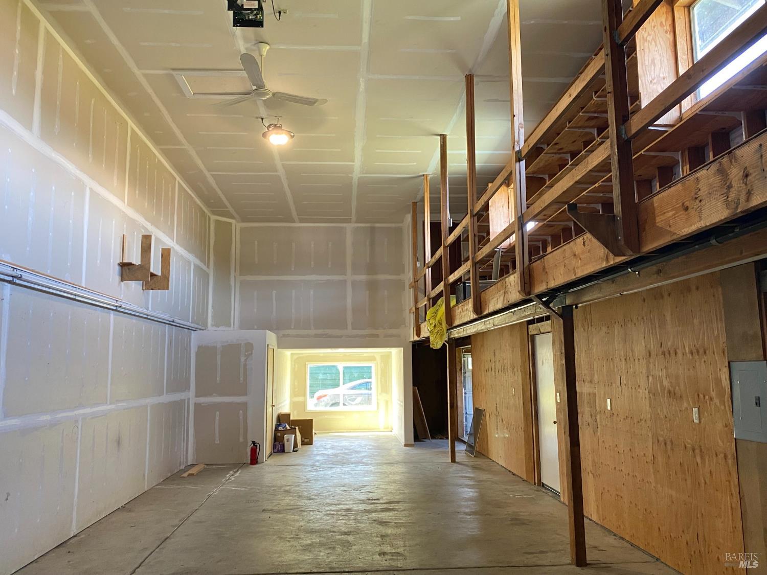 31945 Johnson Lane Fort Bragg CA 95437