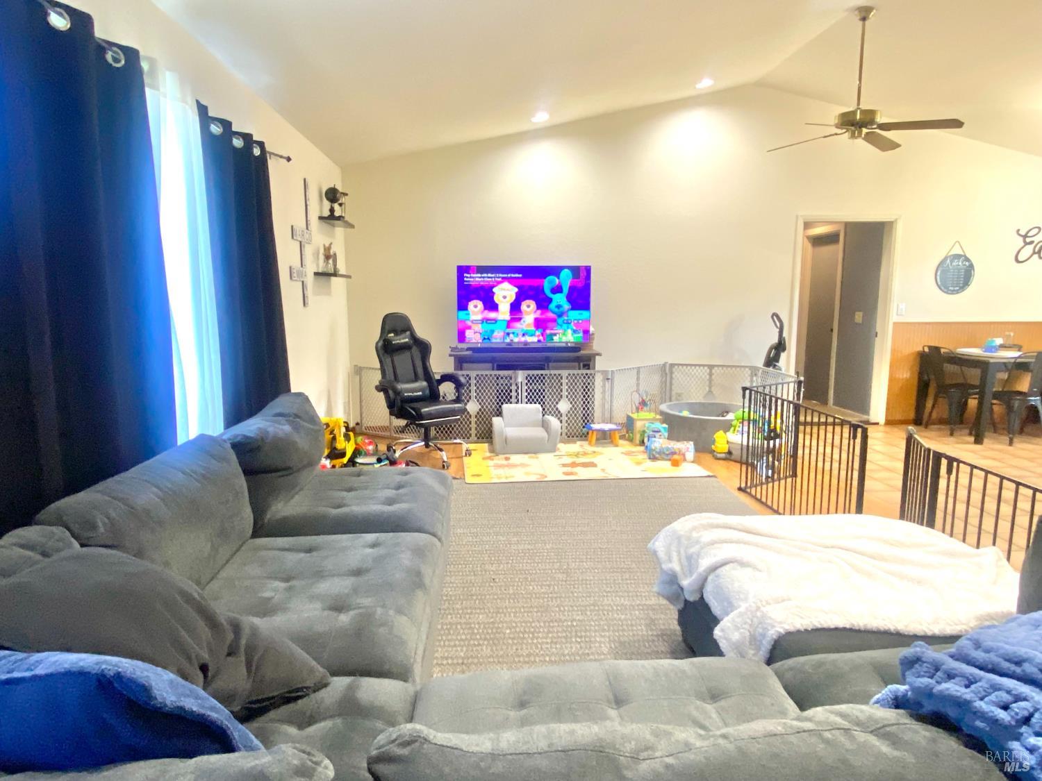 31945 Johnson Lane Fort Bragg CA 95437