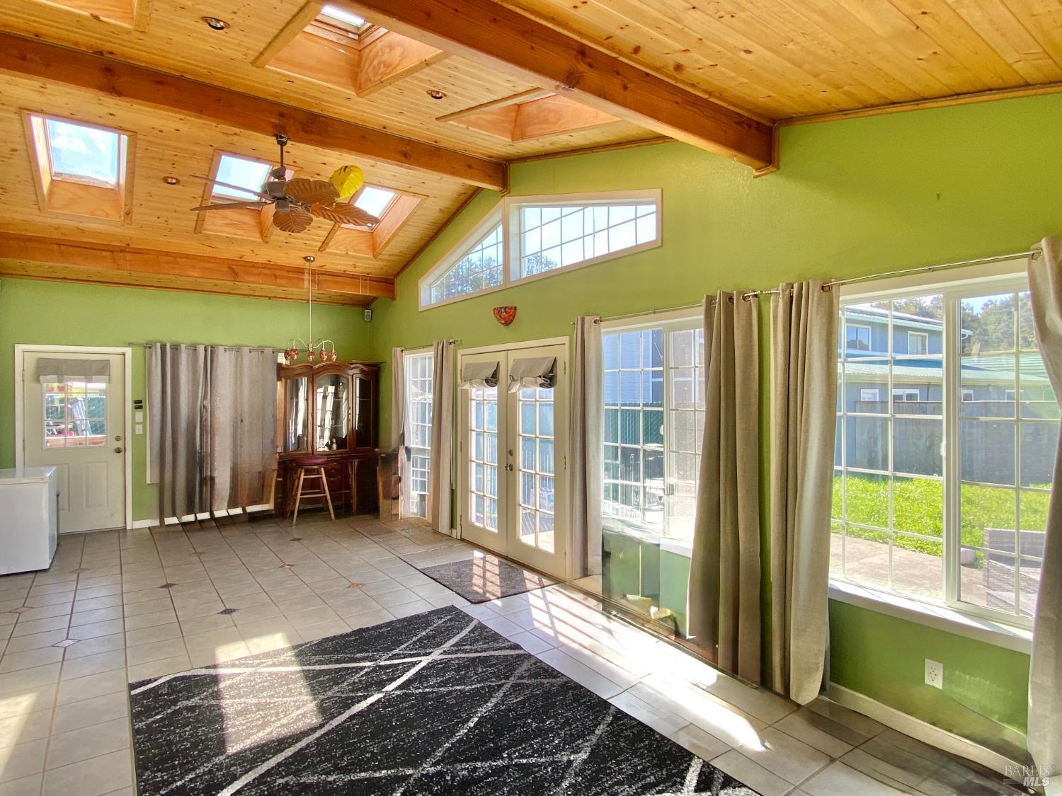 31945 Johnson Lane Fort Bragg CA 95437