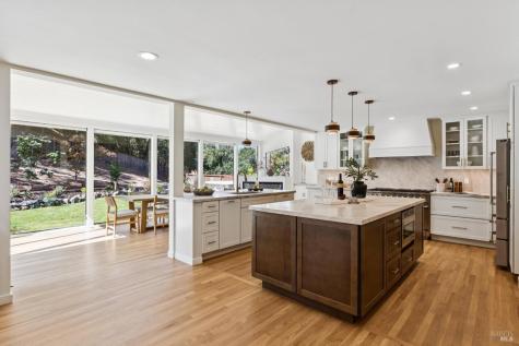 10 Pebble Beach Drive Novato CA 94949