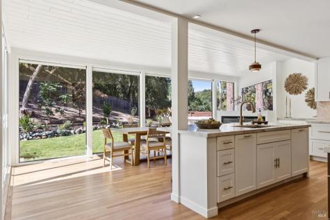 10 Pebble Beach Drive Novato CA 94949