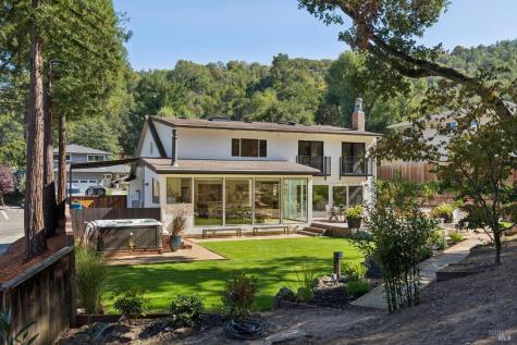 10 Pebble Beach Drive Novato CA 94949