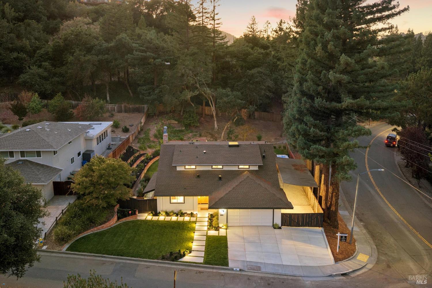10 Pebble Beach Drive Novato CA 94949