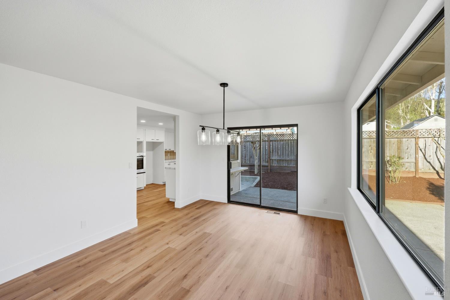 4906 Fernglen Drive Santa Rosa CA 95405