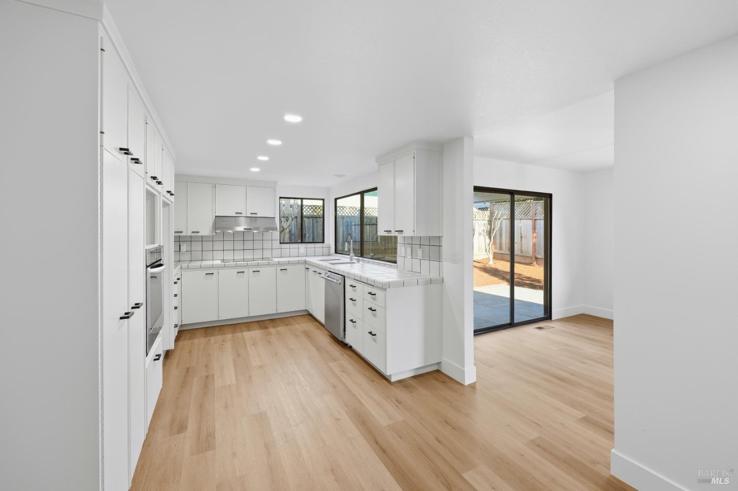 4906 Fernglen Drive Santa Rosa CA 95405