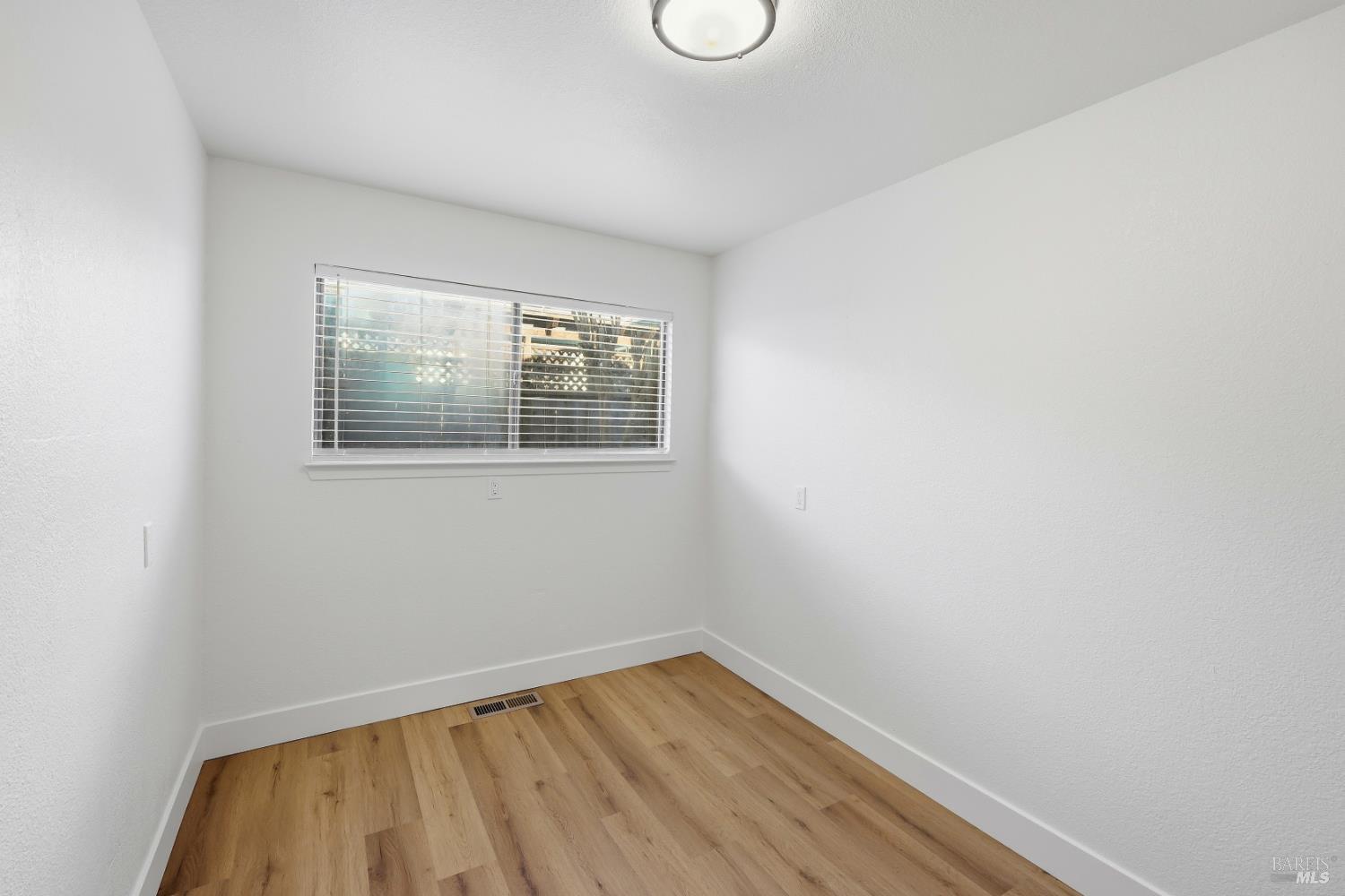 4906 Fernglen Drive Santa Rosa CA 95405