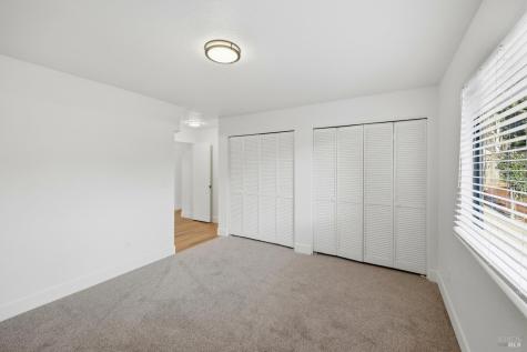 4906 Fernglen Drive Santa Rosa CA 95405