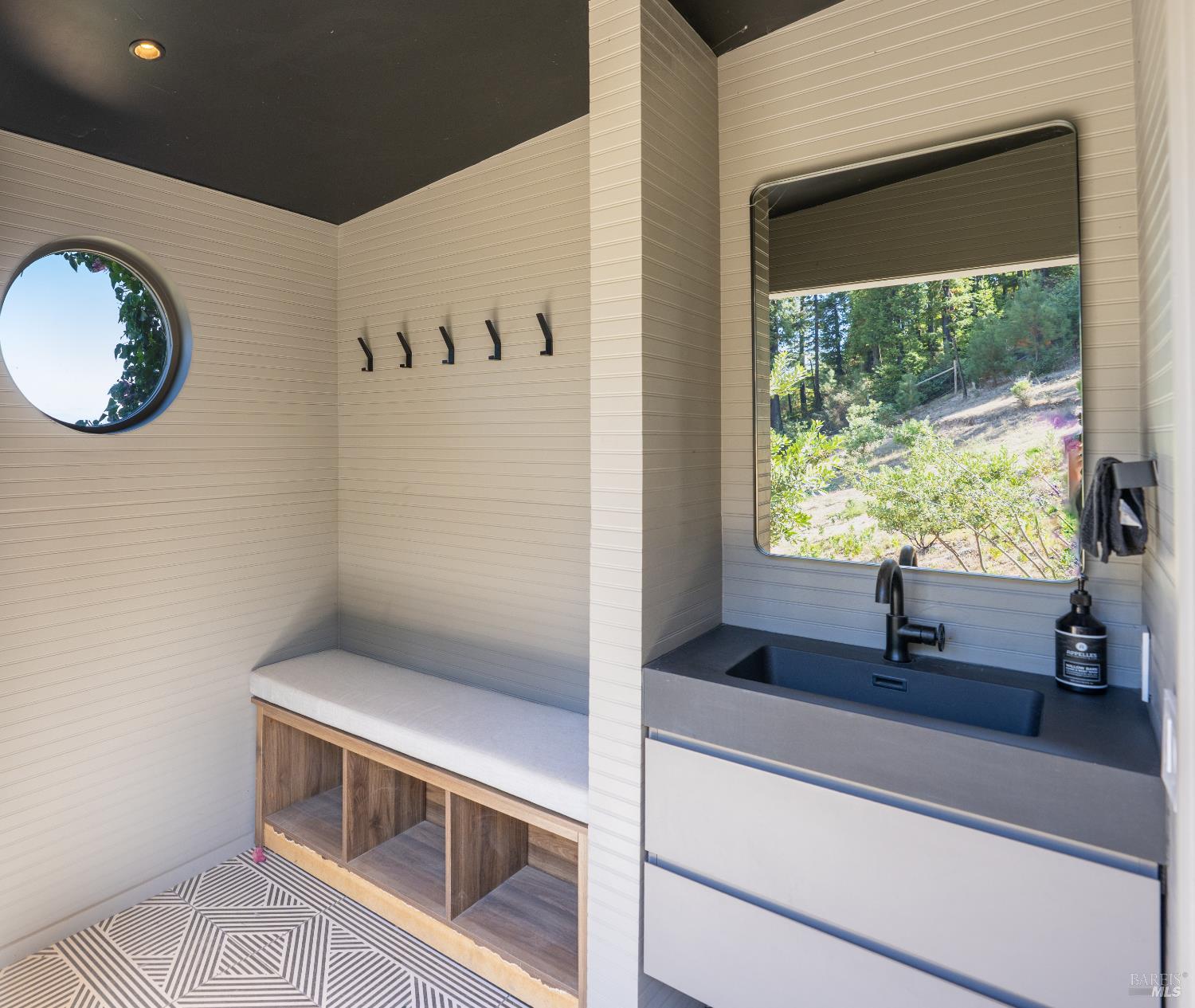 12305 Manzanita Lane Glen Ellen CA 95442