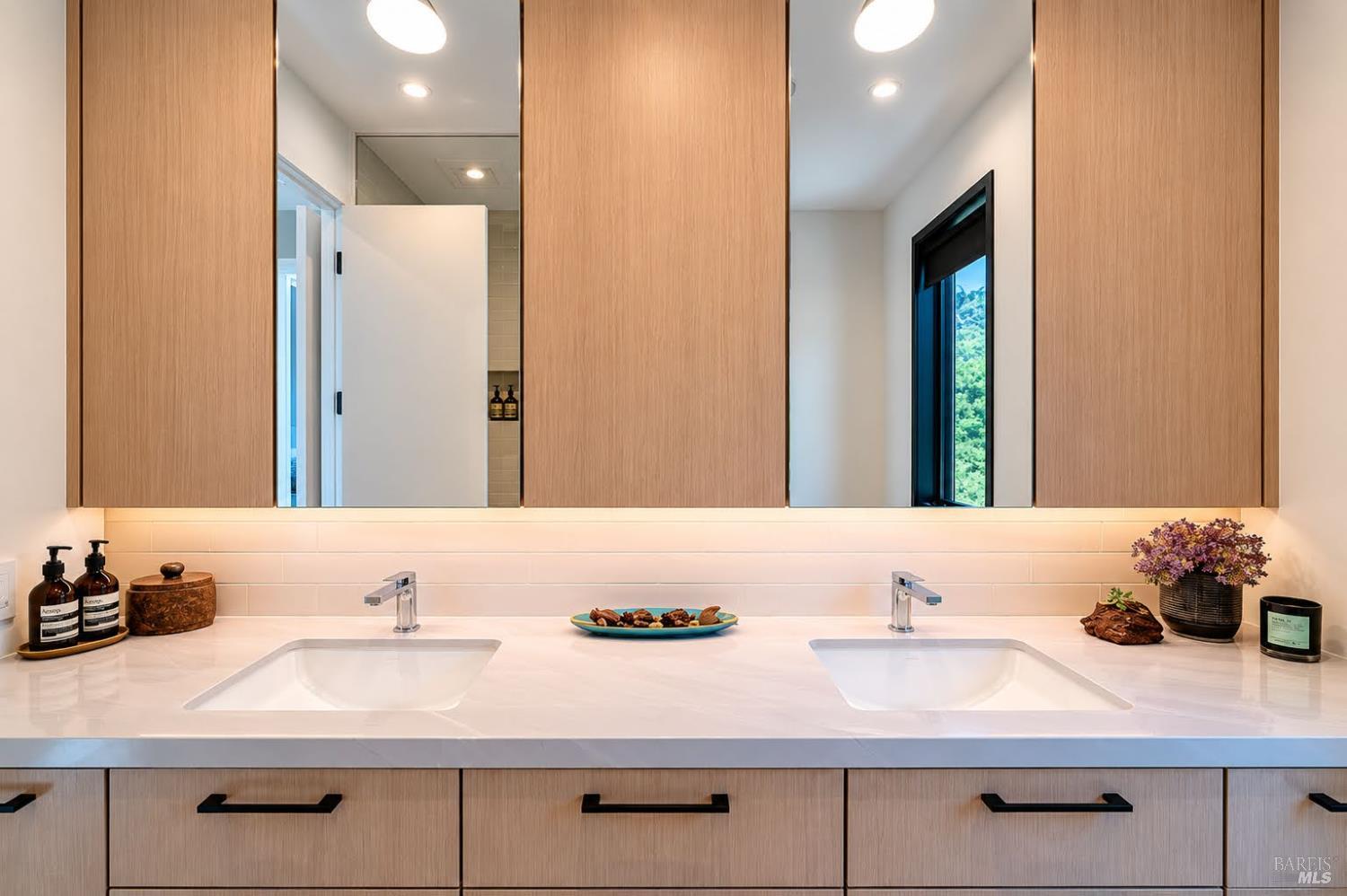 12305 Manzanita Lane Glen Ellen CA 95442