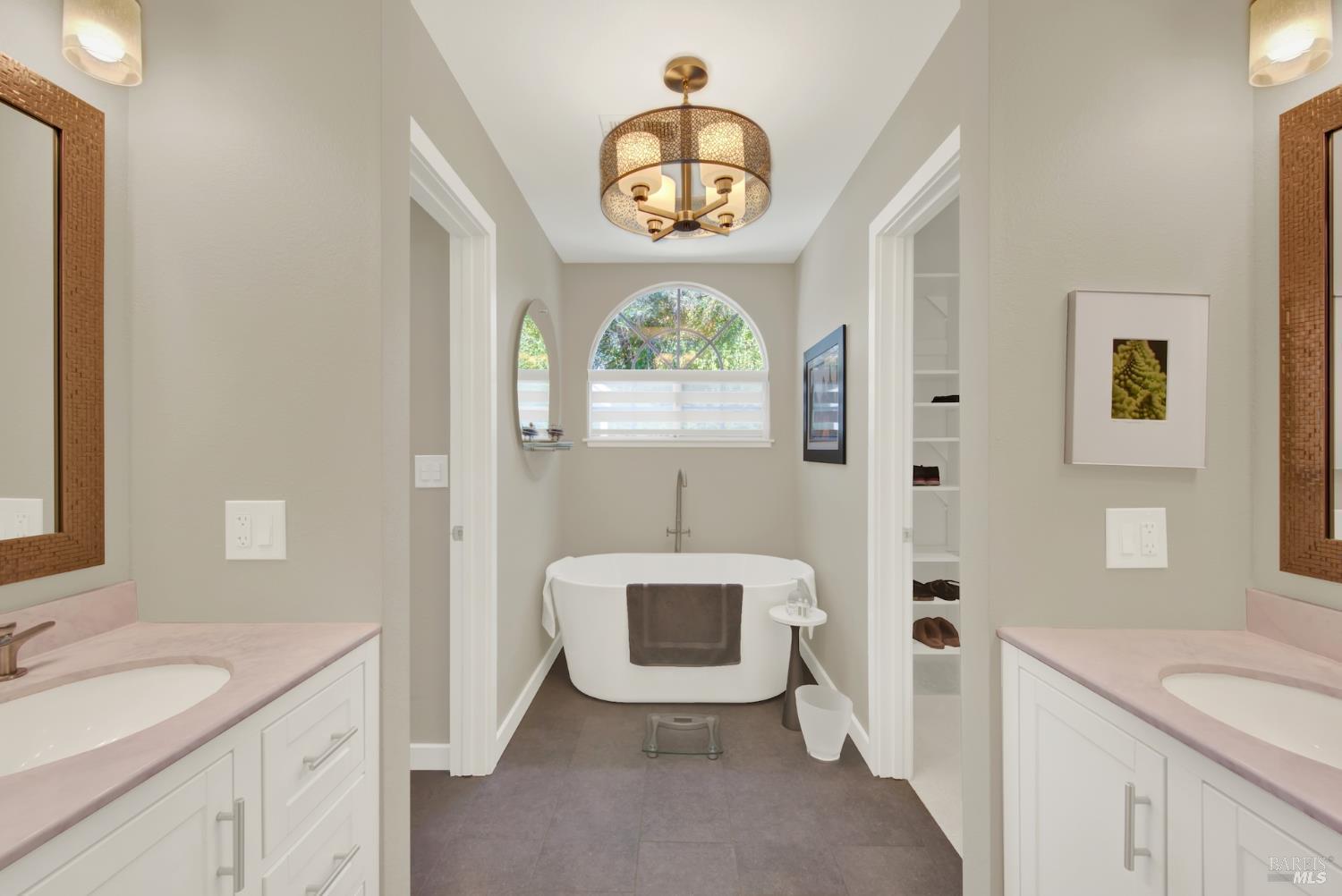 38 Sage Way Napa CA 94559