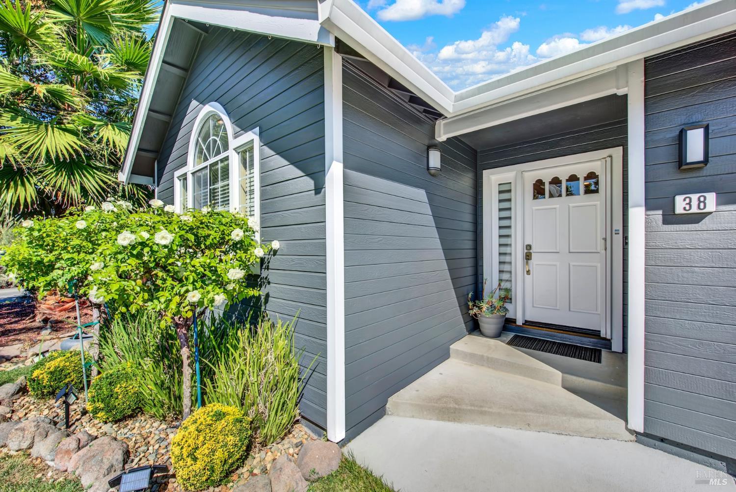38 Sage Way Napa CA 94559