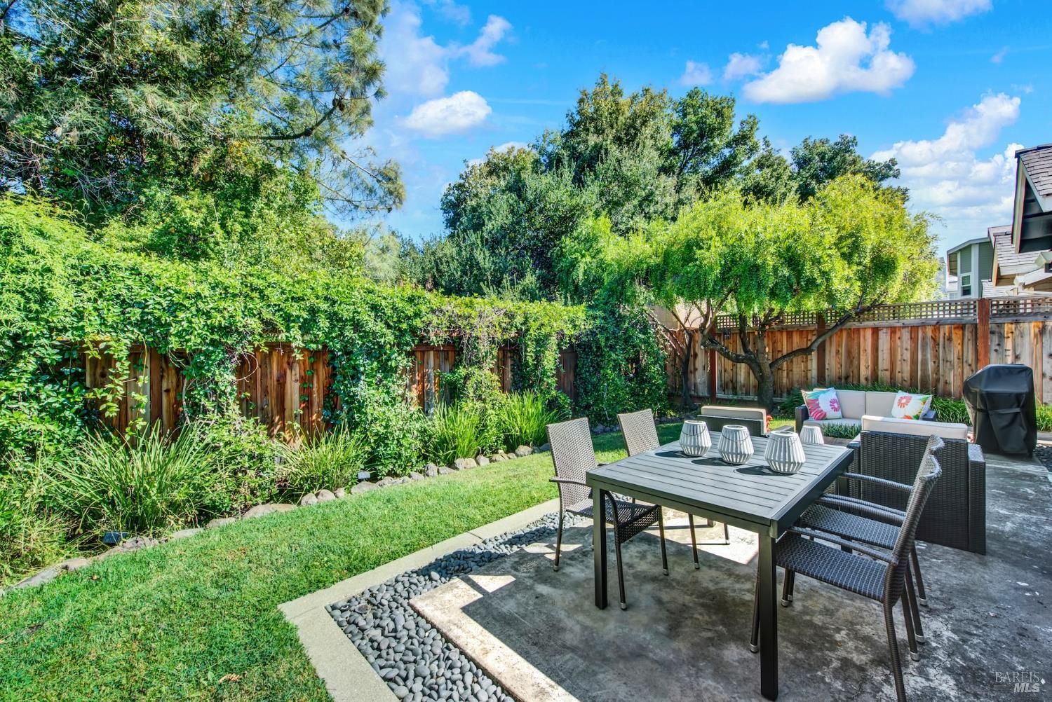 38 Sage Way Napa CA 94559