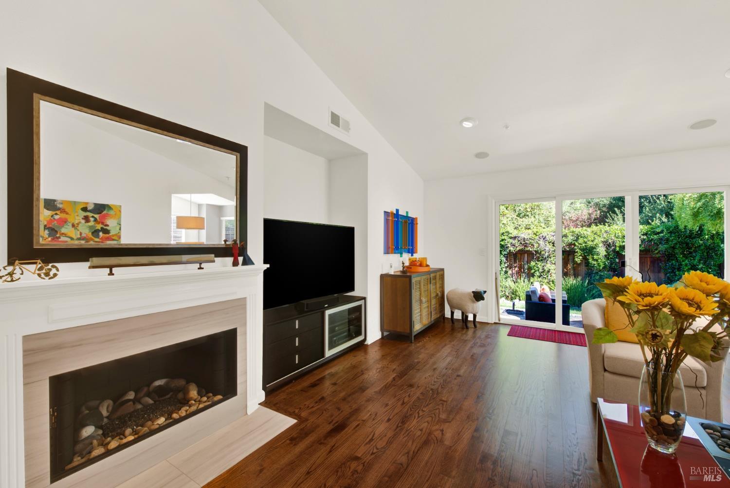 38 Sage Way Napa CA 94559