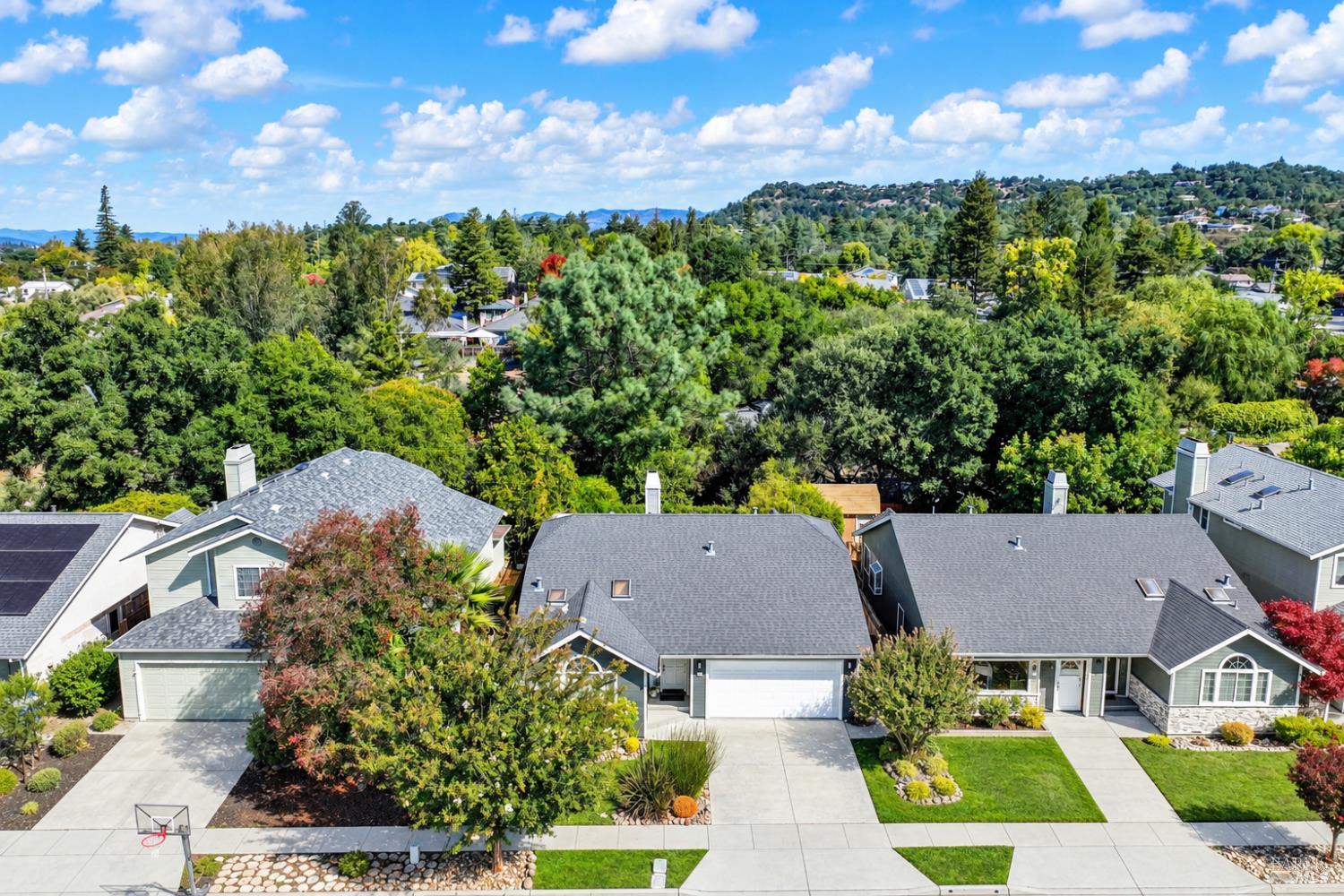 38 Sage Way Napa CA 94559