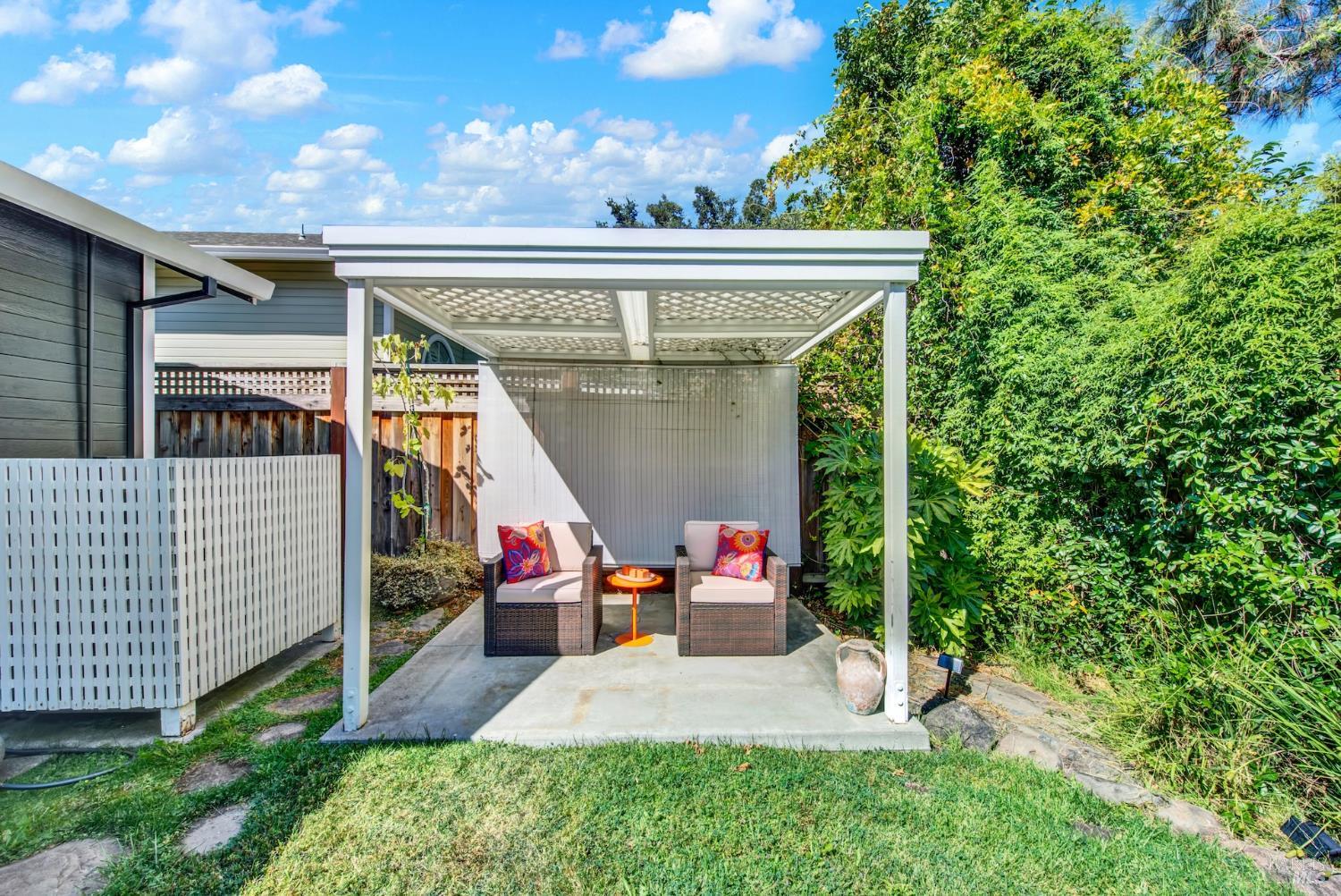 38 Sage Way Napa CA 94559