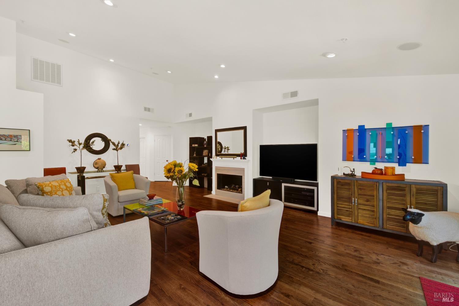 38 Sage Way Napa CA 94559