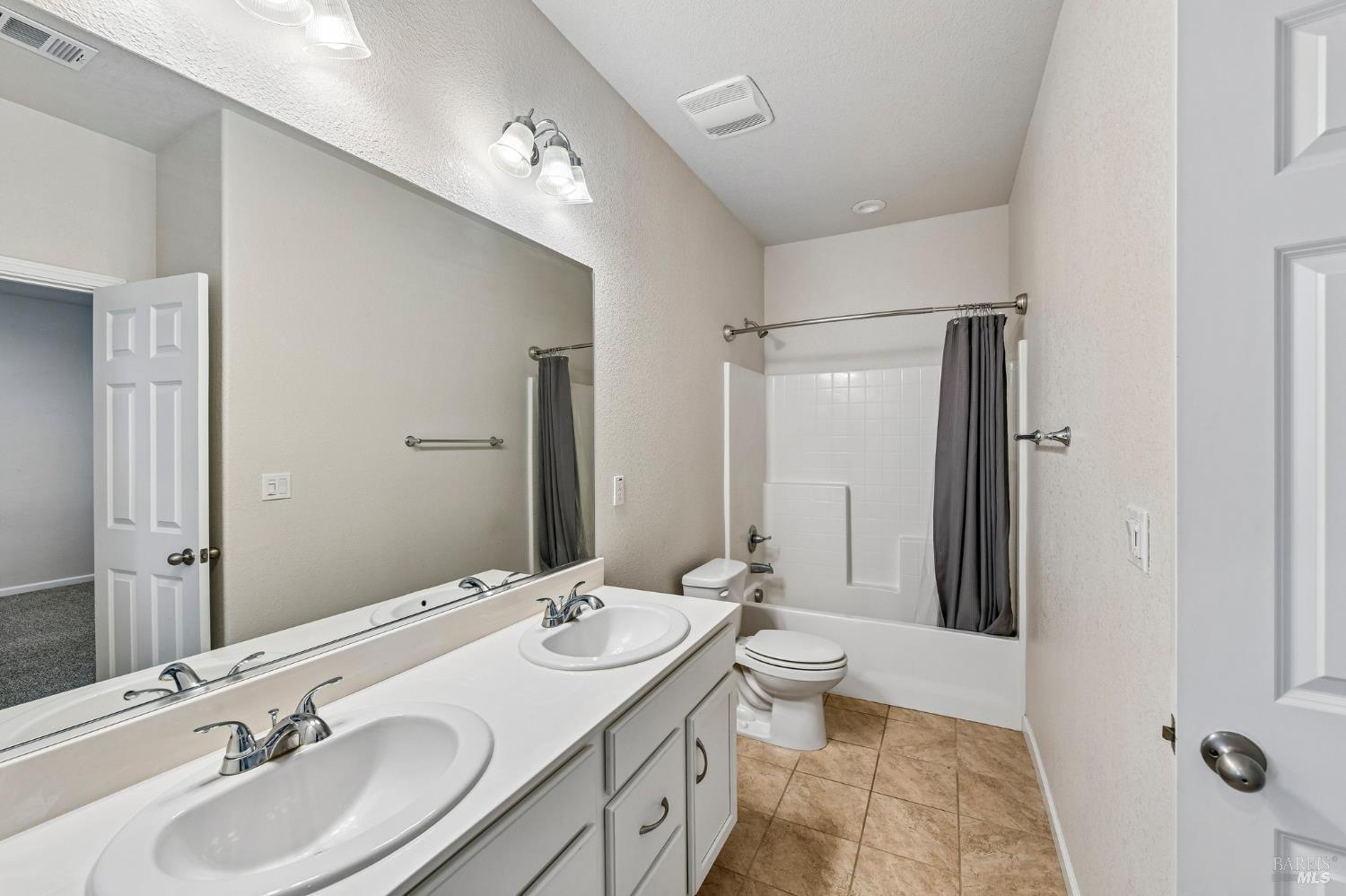 1680 Gold Street Dixon CA 95620