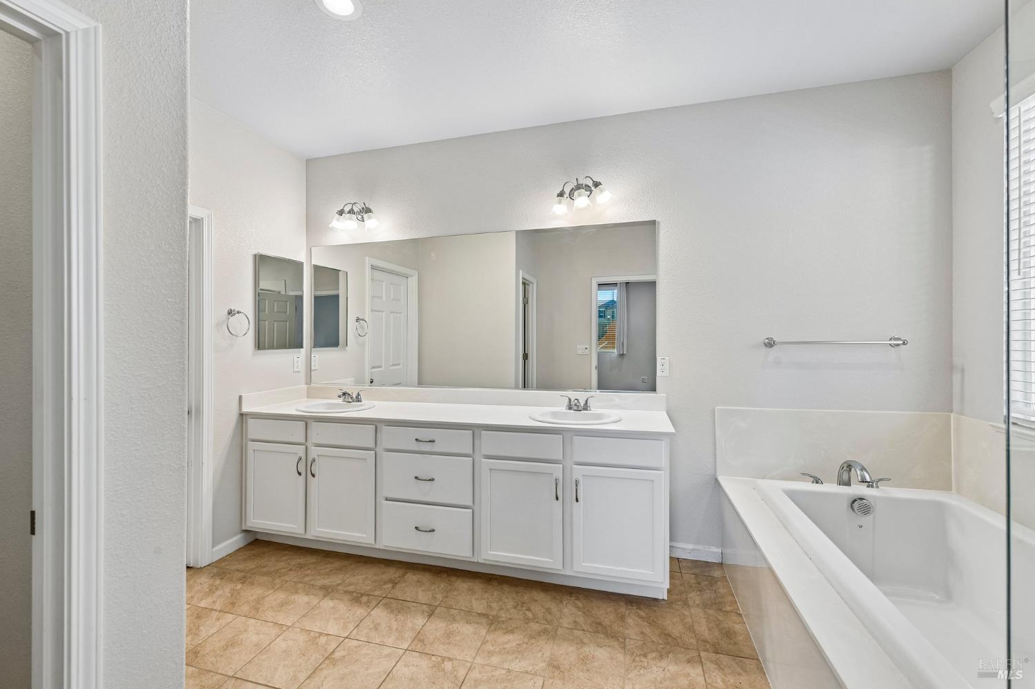 1680 Gold Street Dixon CA 95620