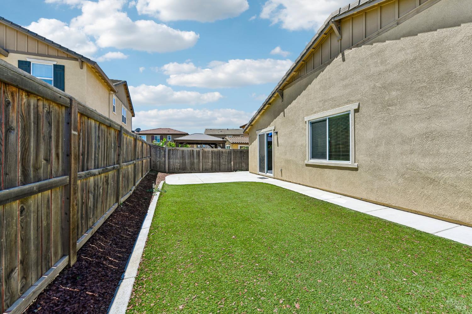 1680 Gold Street Dixon CA 95620