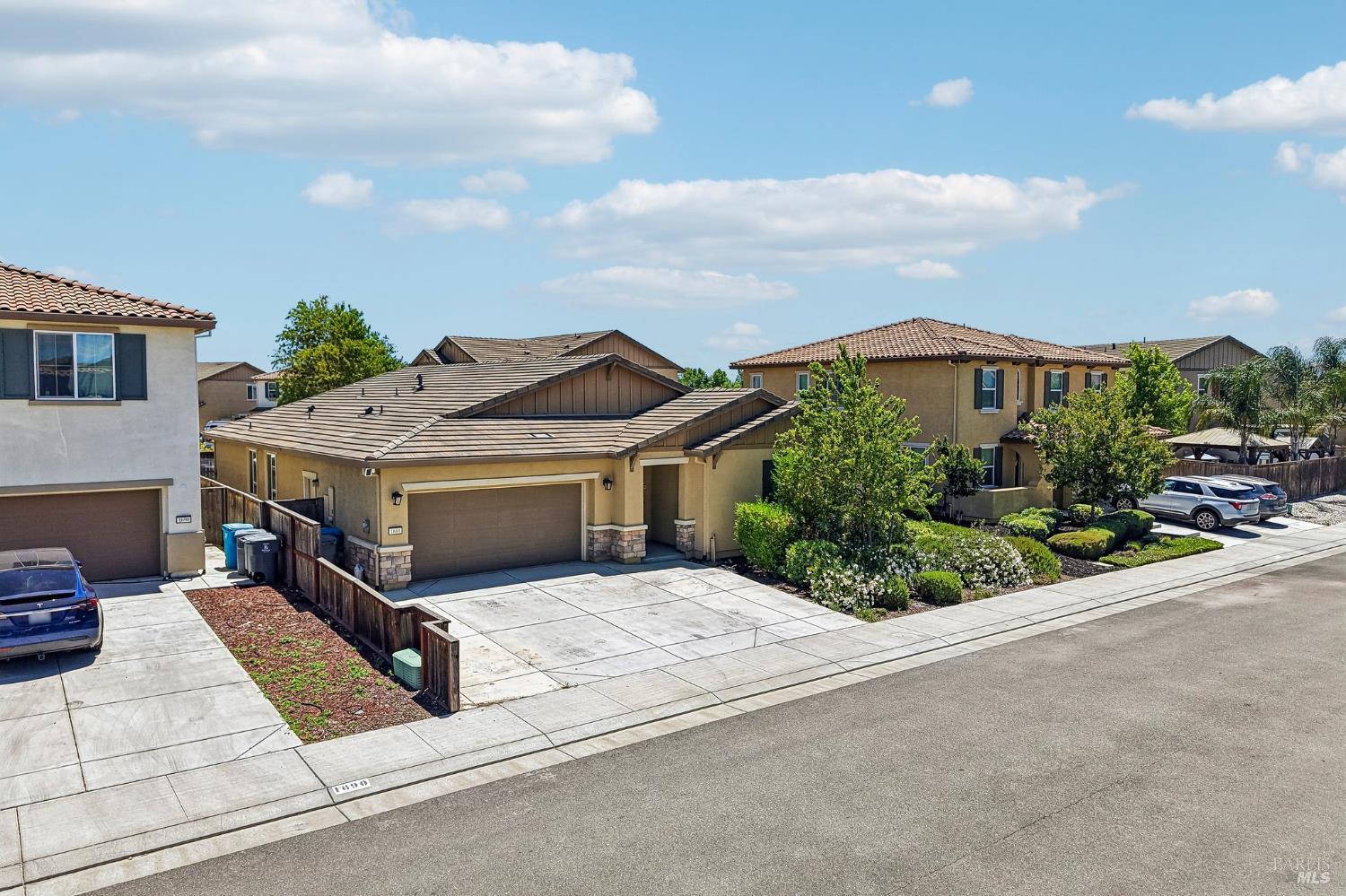 1680 Gold Street Dixon CA 95620