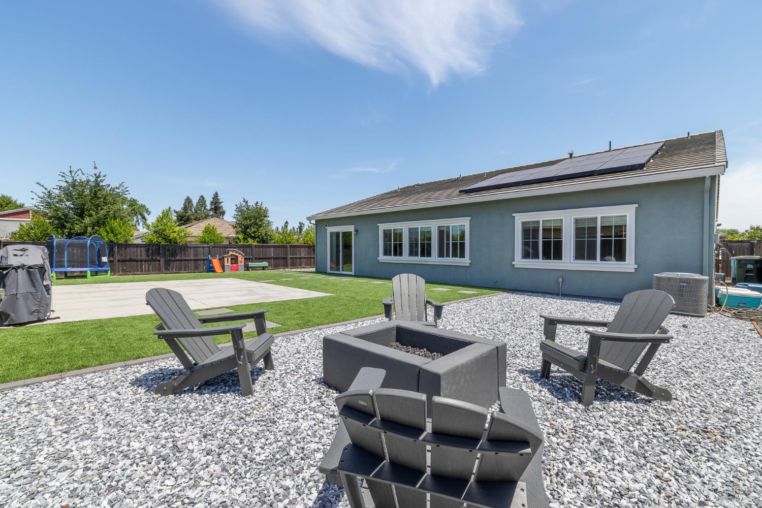 670 Bluebird Drive Dixon CA 95620