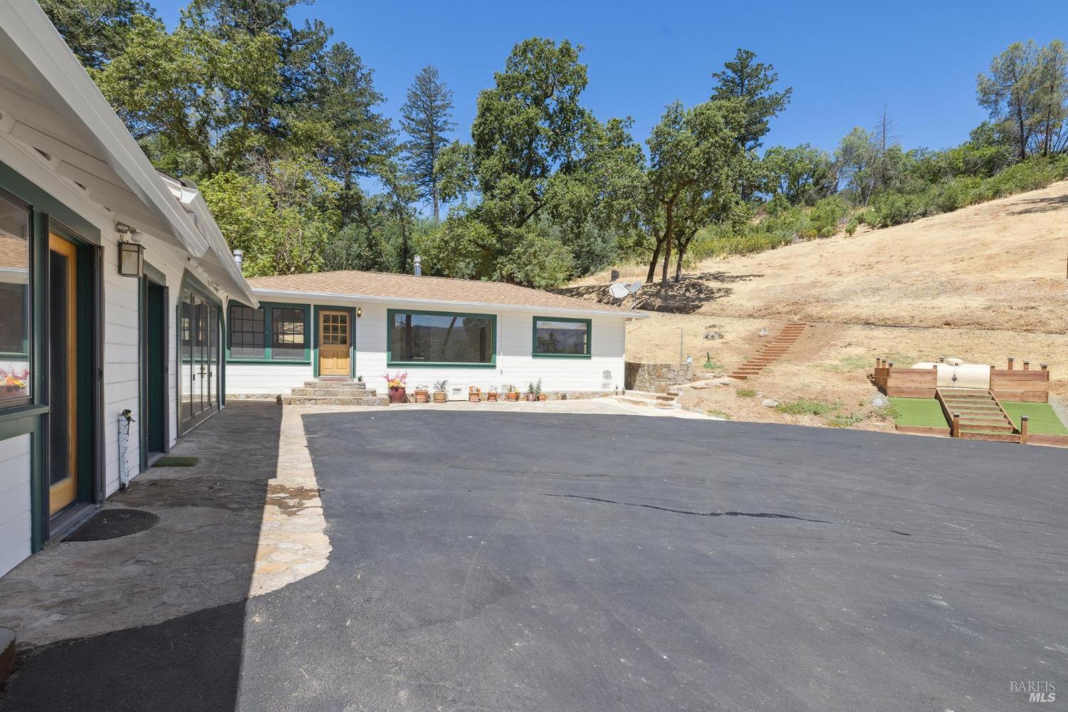 1200 Bennett Lane Calistoga CA 94515
