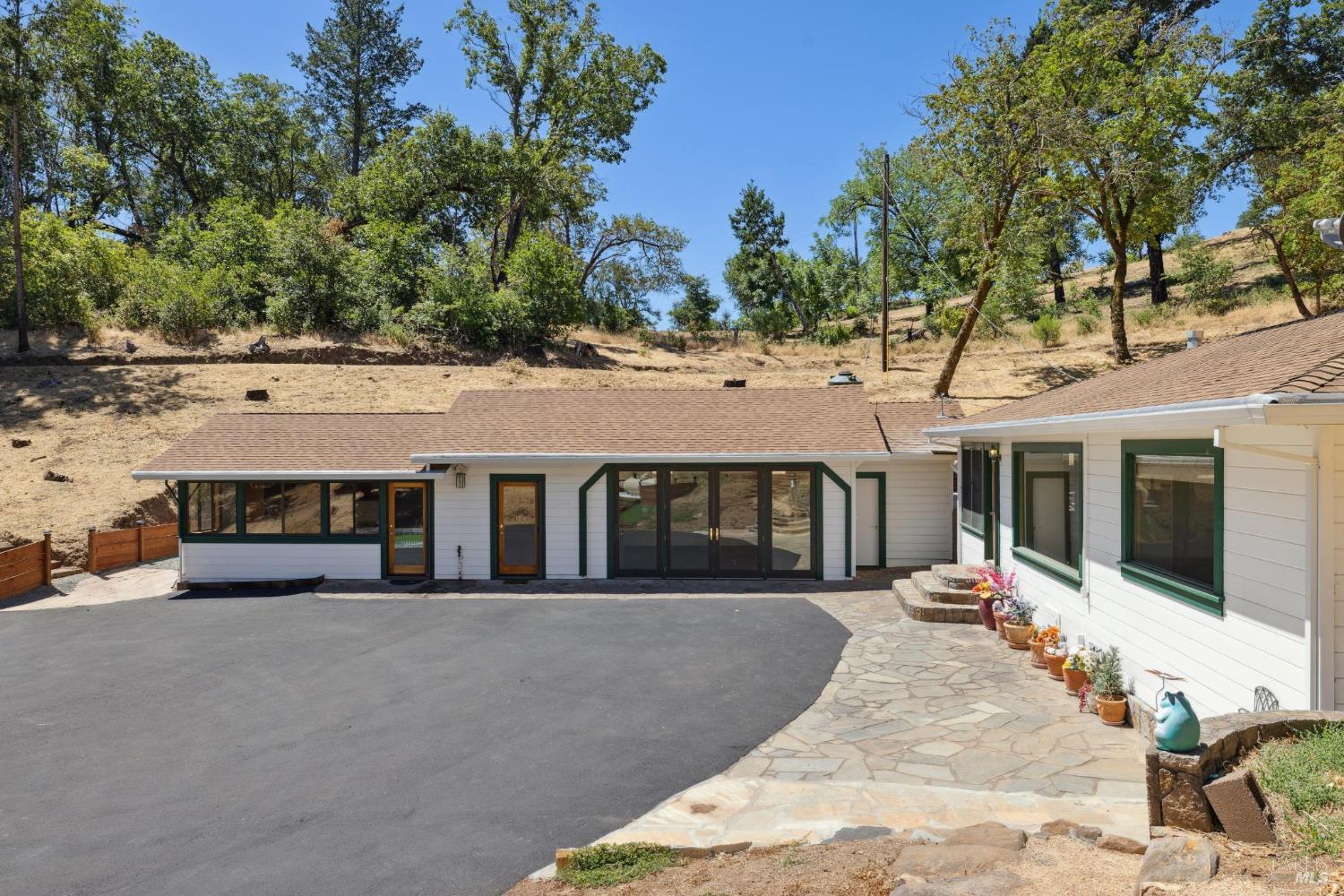 1200 Bennett Lane Calistoga CA 94515