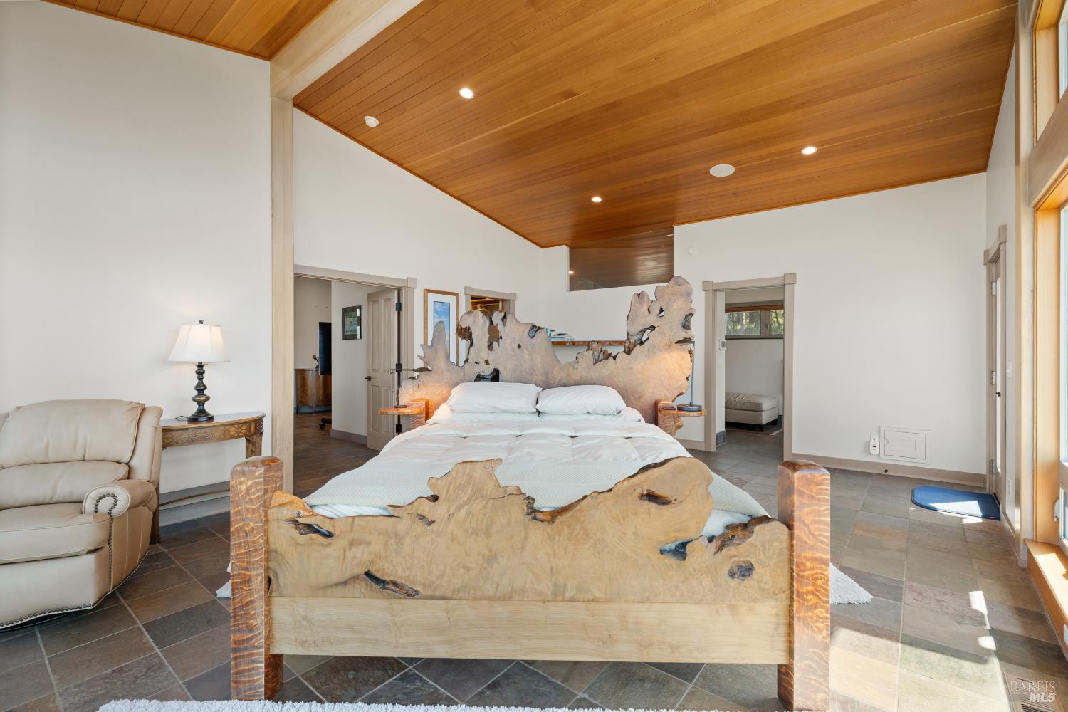 405 Island View Drive Smith River CA 95567