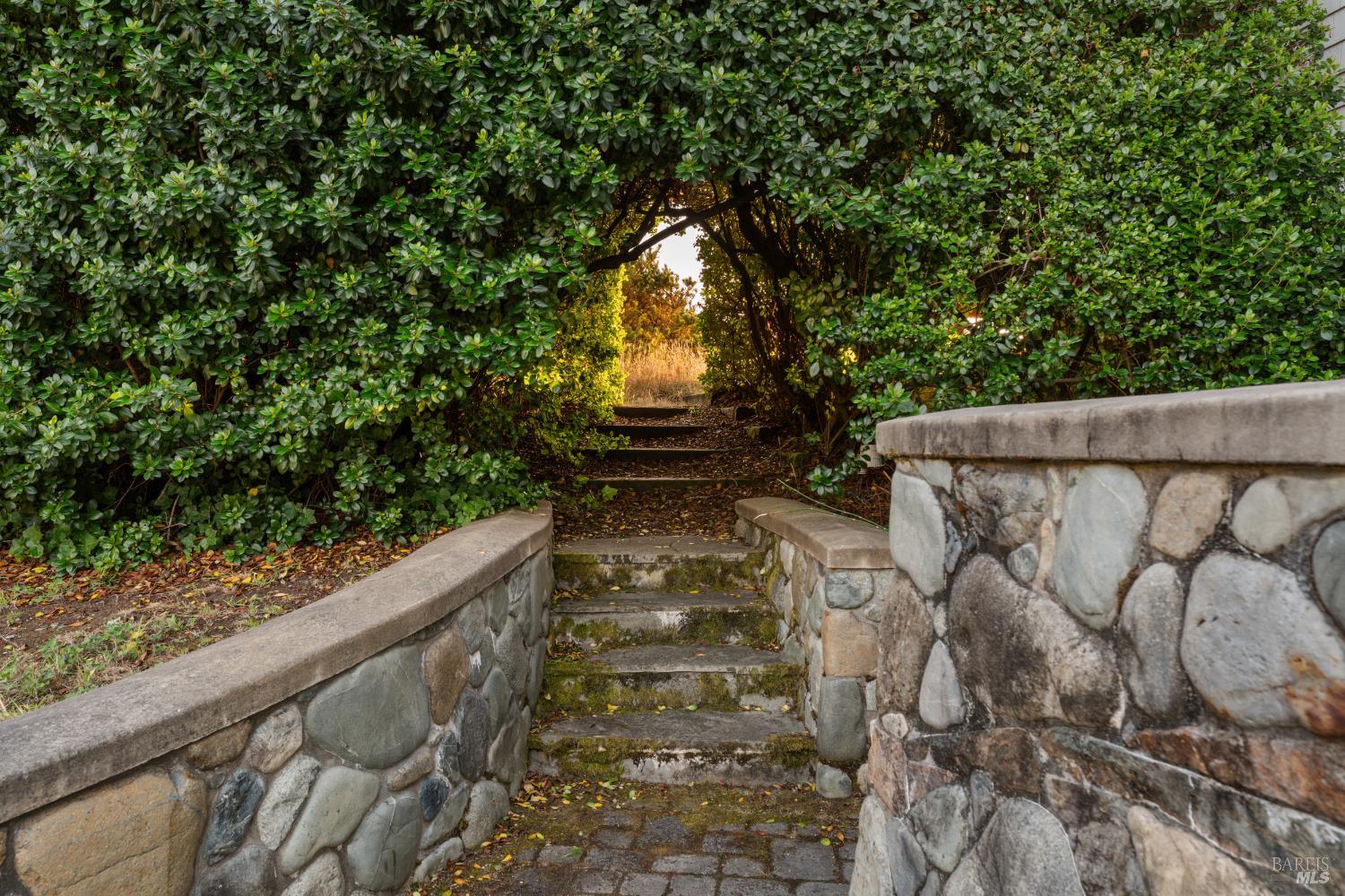405 Island View Drive Smith River CA 95567