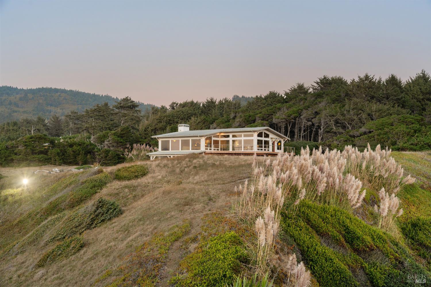 405 Island View Drive Smith River CA 95567
