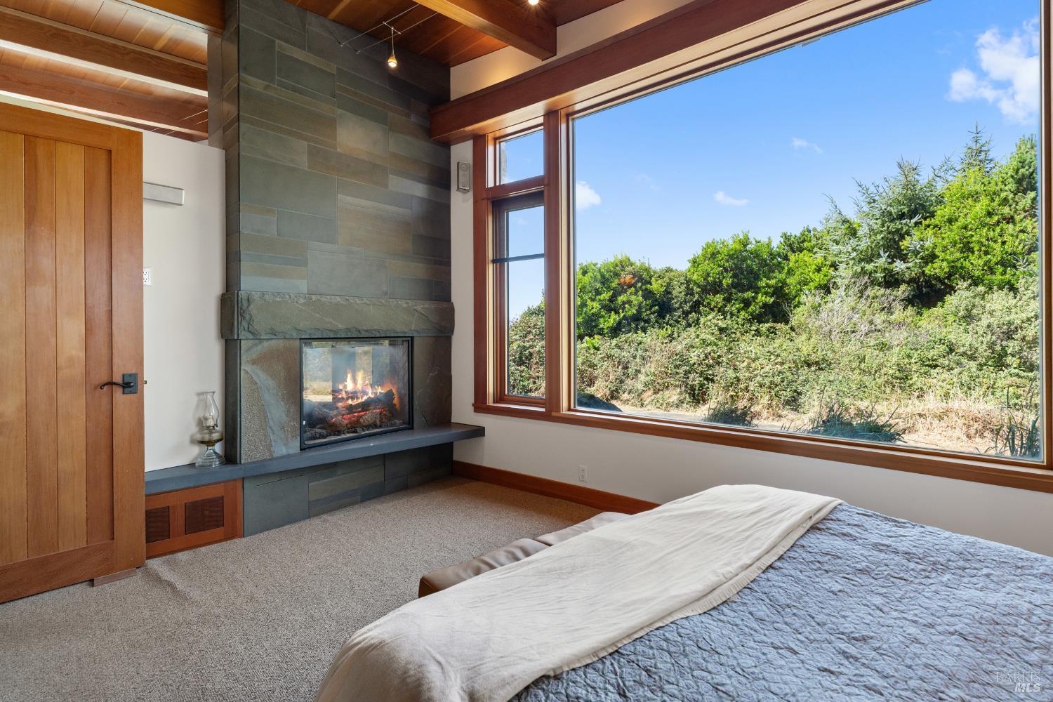 405 Island View Drive Smith River CA 95567