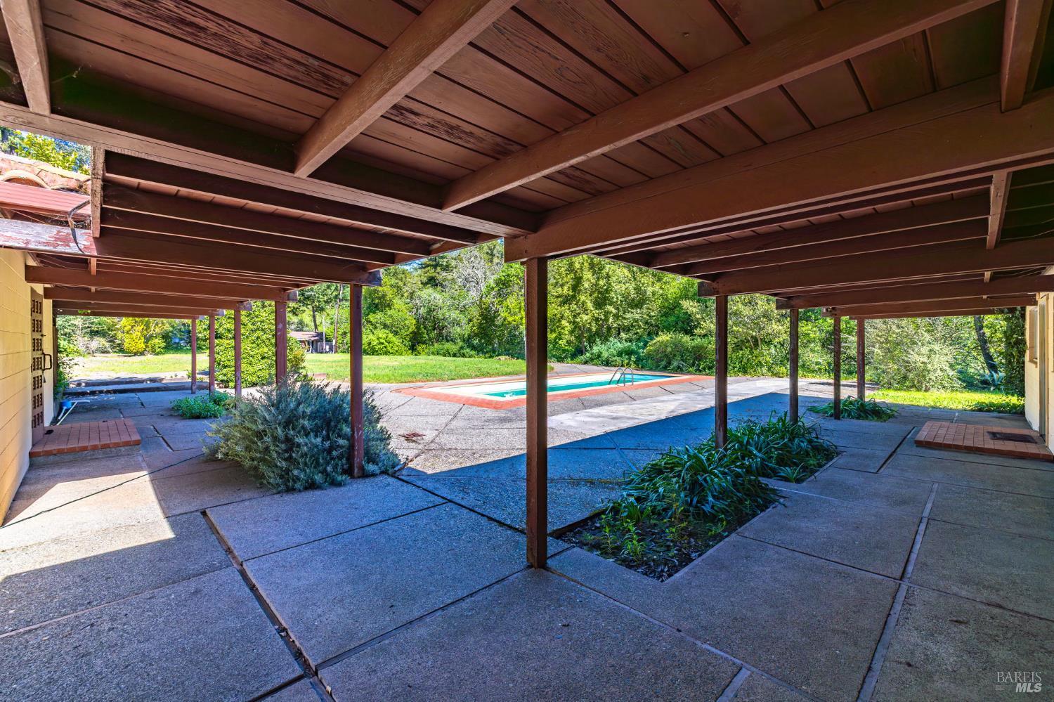3320 Redwood Road Napa CA 94558