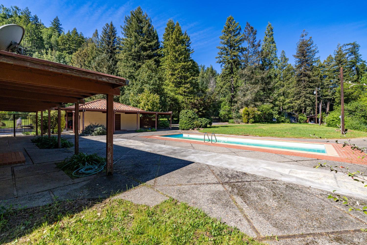 3320 Redwood Road Napa CA 94558