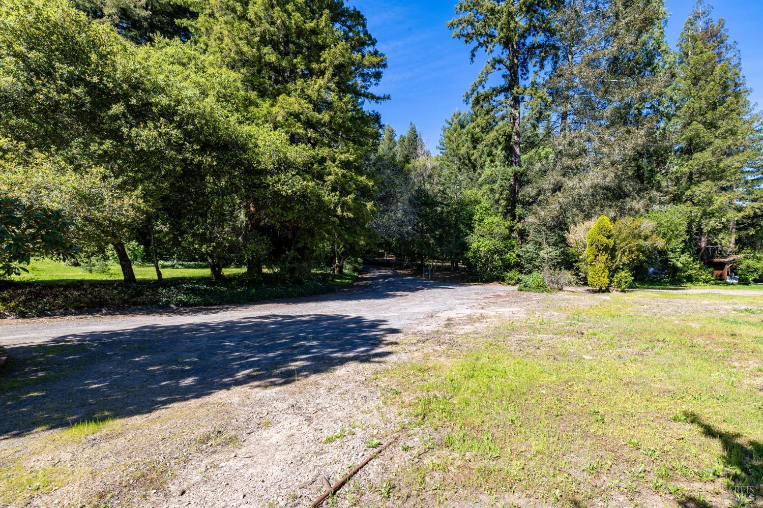 3320 Redwood Road Napa CA 94558