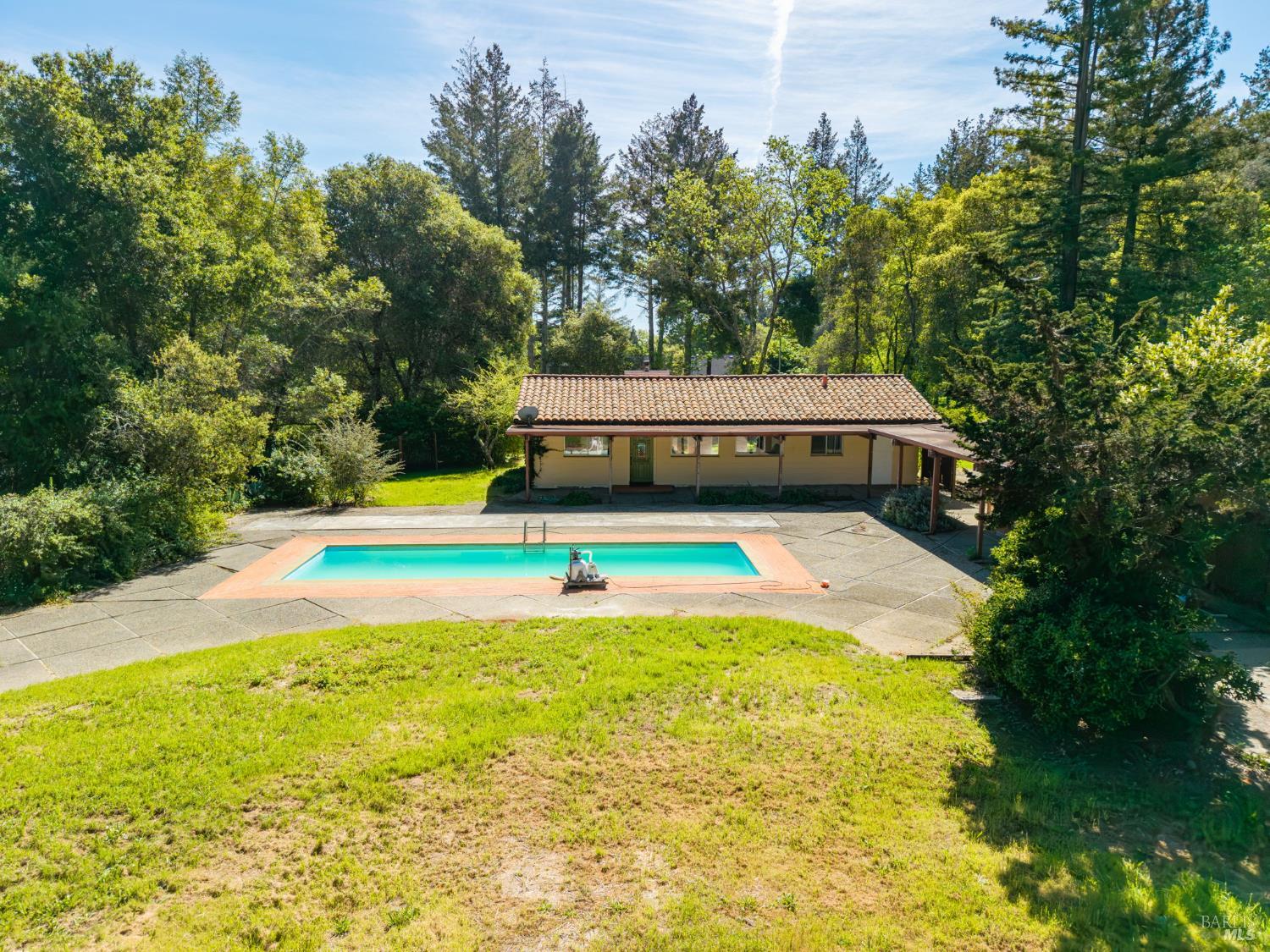 3320 Redwood Road Napa CA 94558