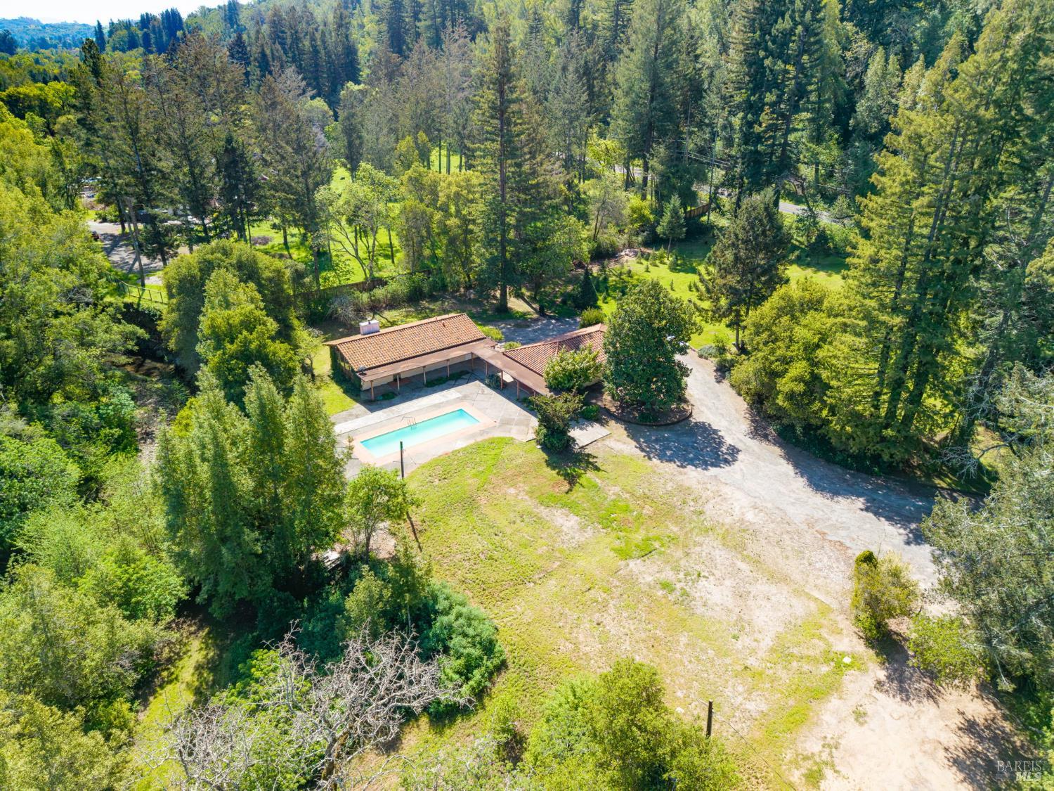 3320 Redwood Road Napa CA 94558