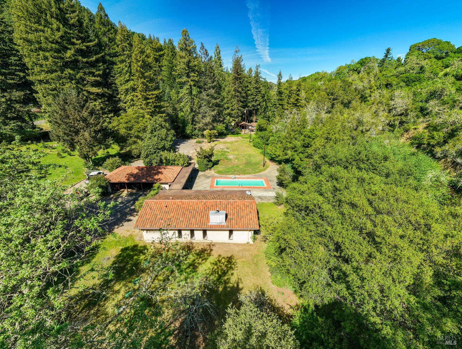 3320 Redwood Road Napa CA 94558