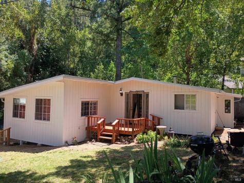 10113 /field Lane Forestville CA 95436
