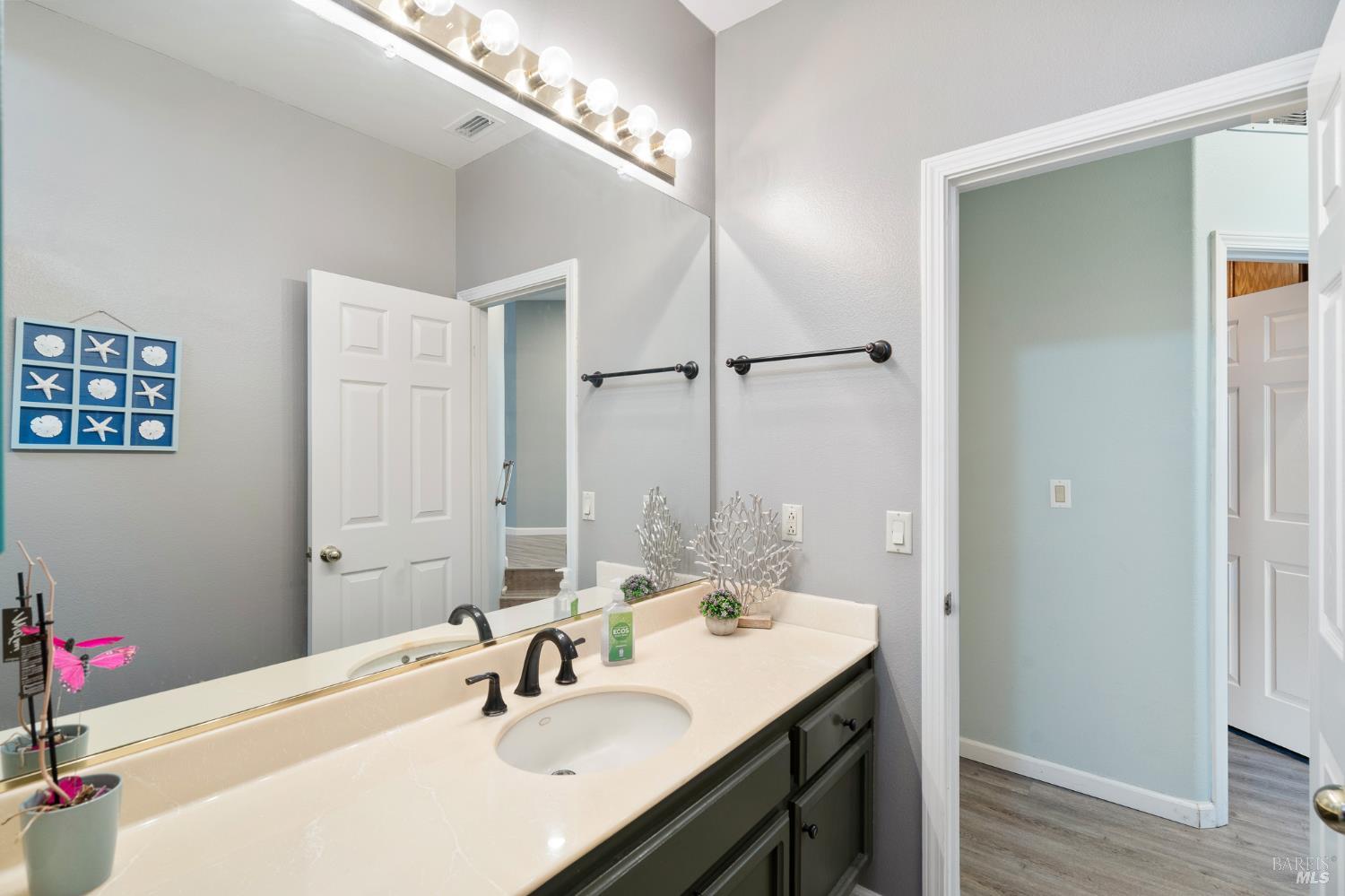 612 Fox Hollow Way Vacaville CA 95687