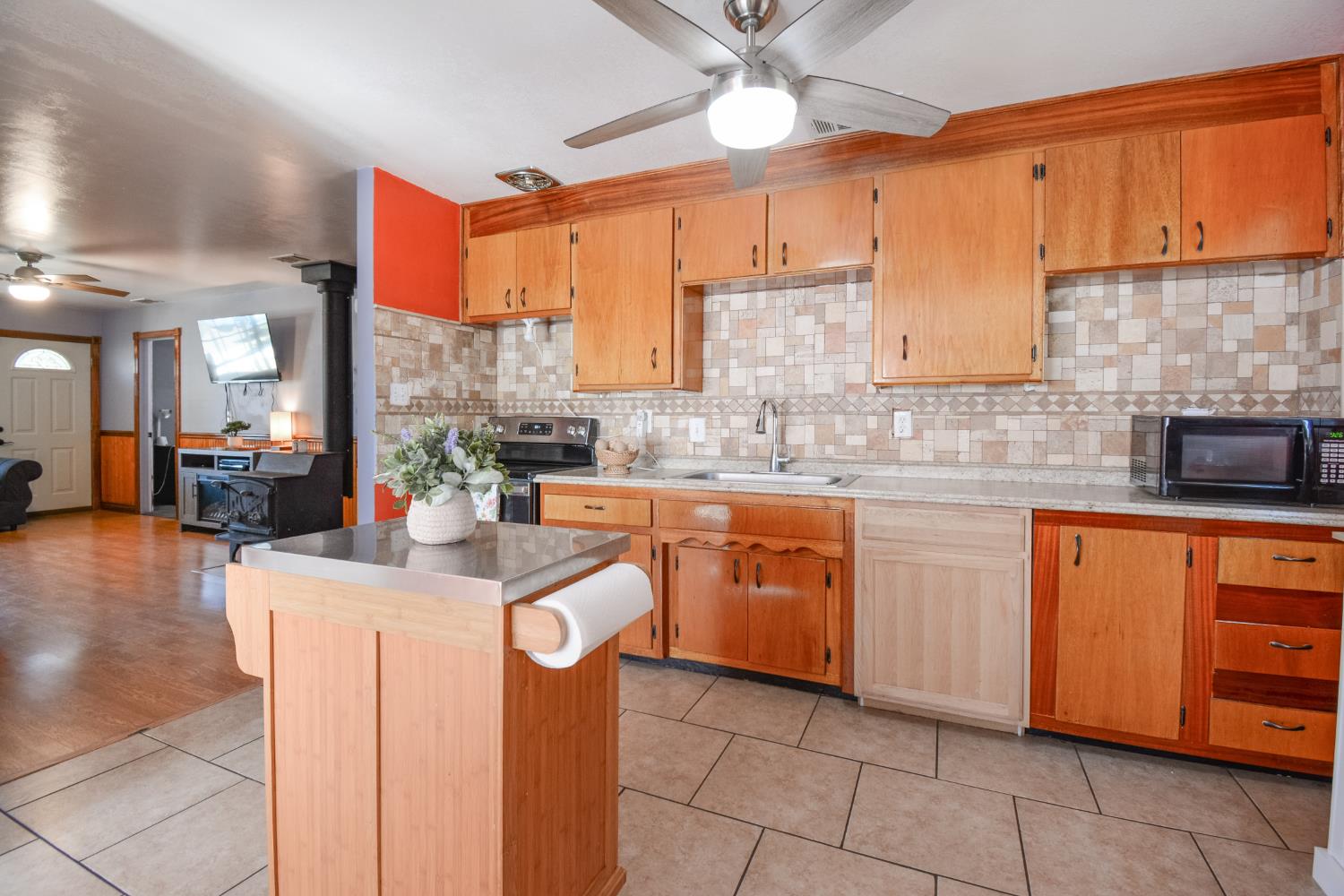 26942 Madison Street Esparto CA 95627