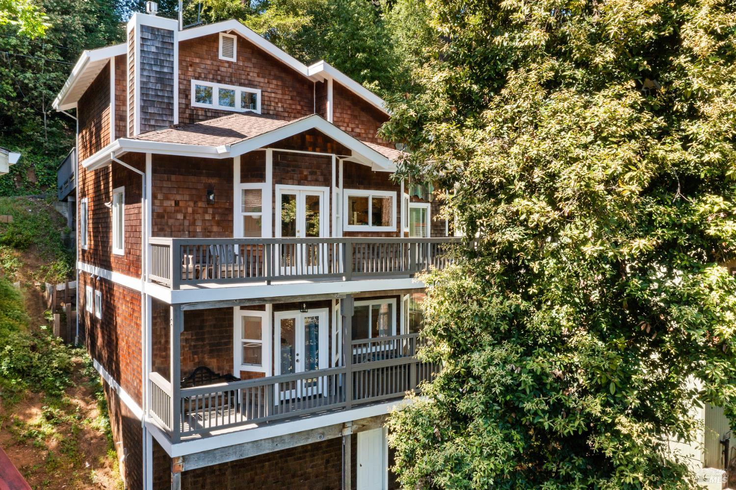 15863 Morningside Drive Guerneville CA 95446