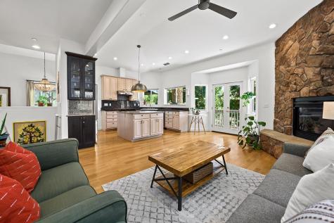 15863 Morningside Drive Guerneville CA 95446