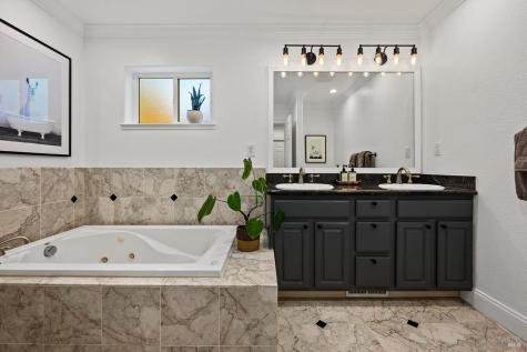 15863 Morningside Drive Guerneville CA 95446