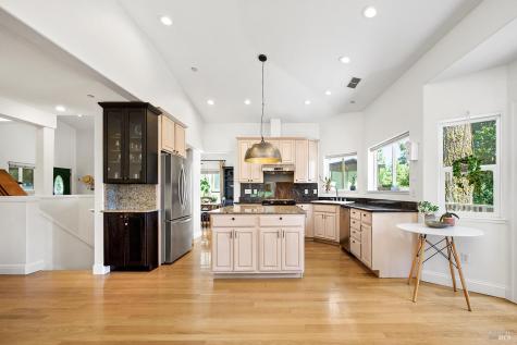 15863 Morningside Drive Guerneville CA 95446