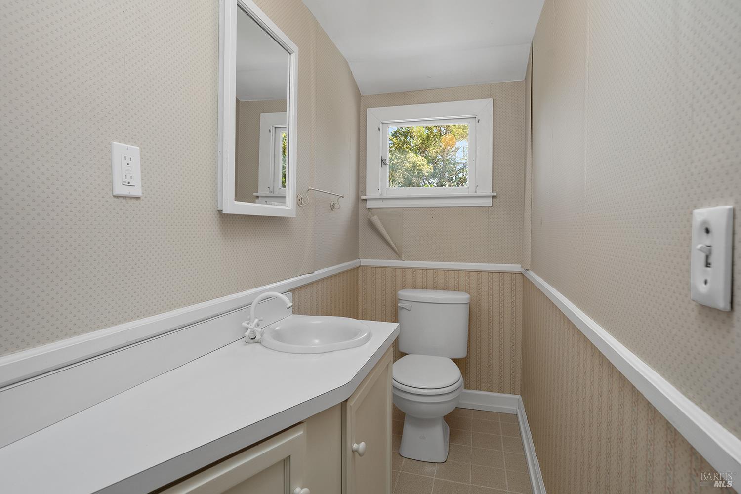 2755 Dyer Avenue Sebastopol CA 95472