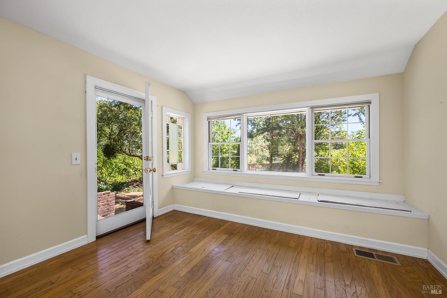 2755 Dyer Avenue Sebastopol CA 95472