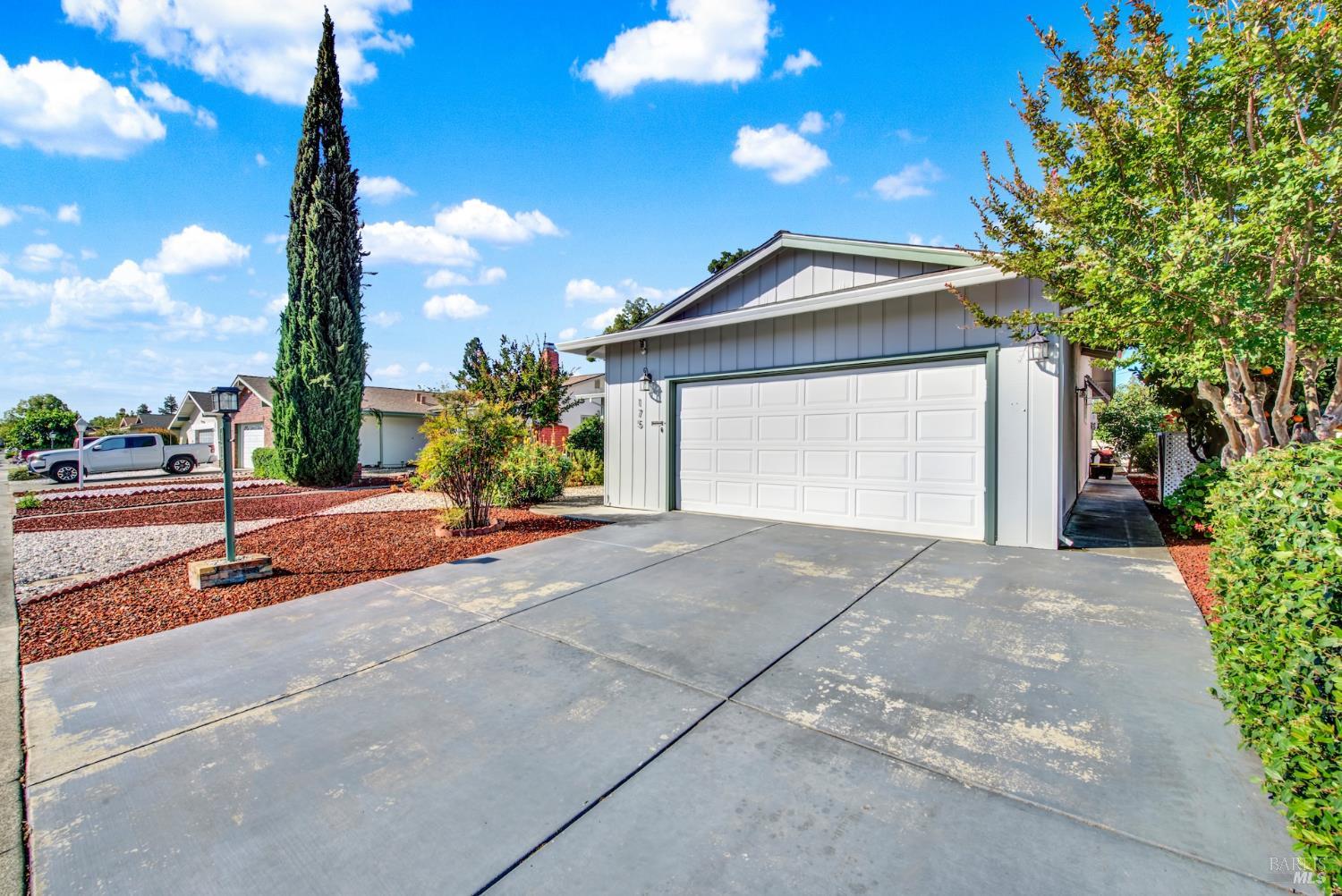 175 Carlsbad Circle Vacaville CA 95687