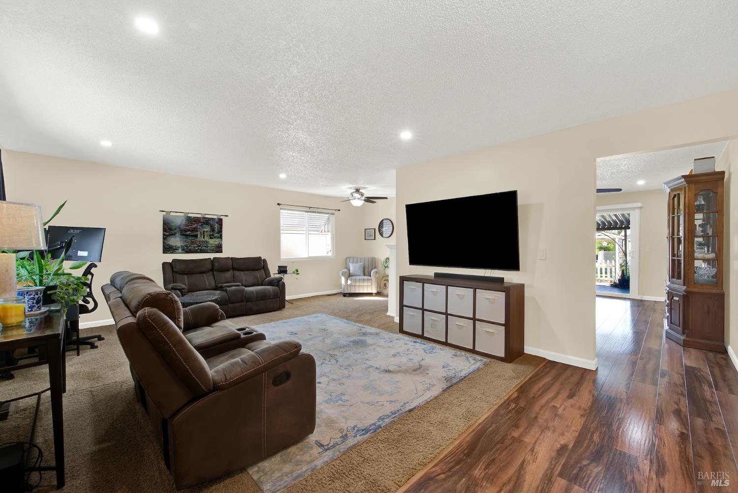 175 Carlsbad Circle Vacaville CA 95687