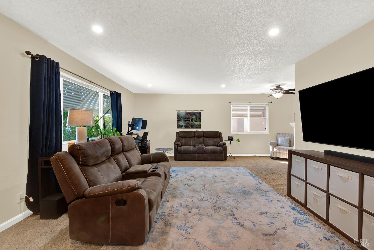 175 Carlsbad Circle Vacaville CA 95687