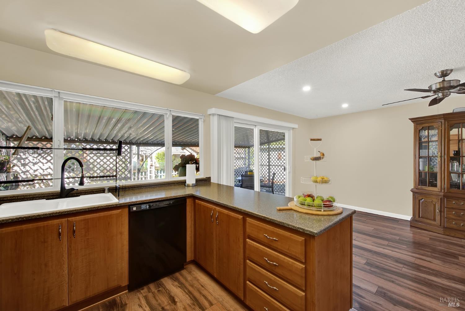 175 Carlsbad Circle Vacaville CA 95687
